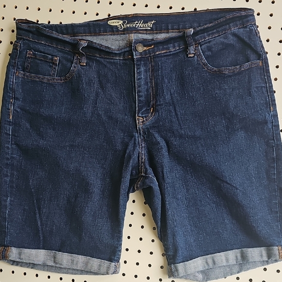Old Navy Sweetheart Denim Bermuda Shorts Sz 16 - Picture 1 of 8